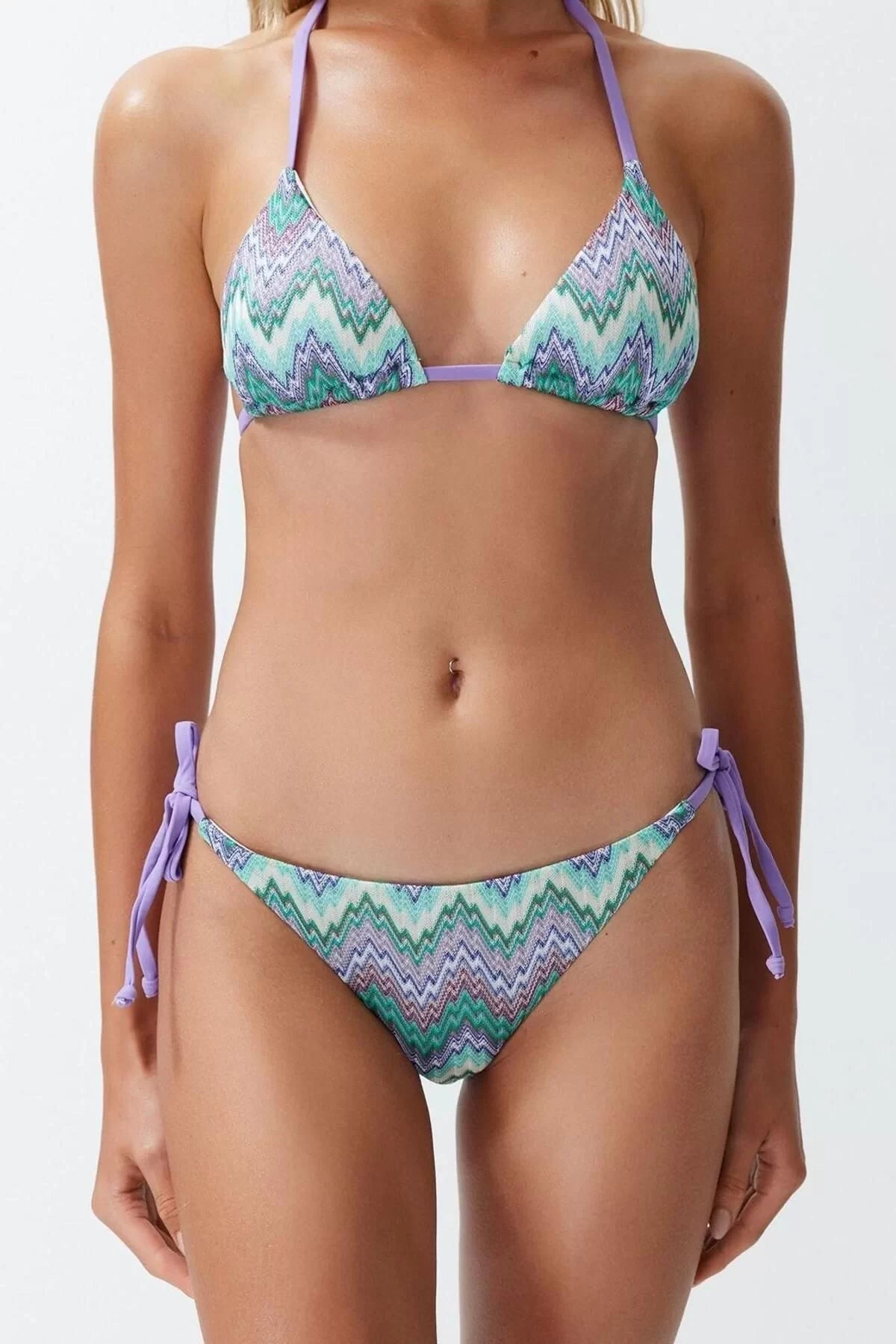 New Geometric Supported Triangle Normal Waist Slip Geometric Patterned Triangle Textured Regular Bikini Set