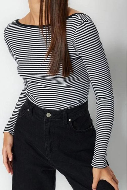 Women's Regular Slim Pattern Knitted Ecru Striped Backless Fitted Elastic Blouse