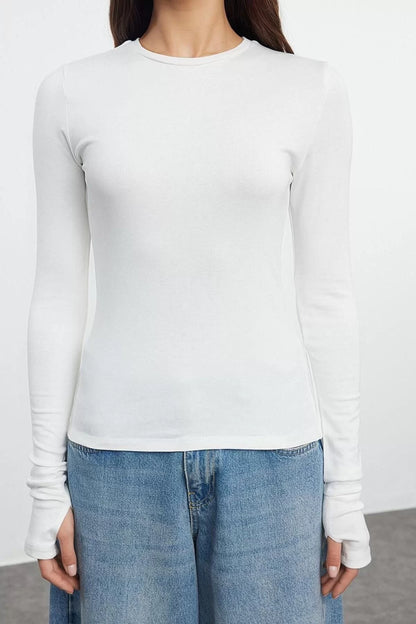 Women's Regular Crew Neck Slim Pattern Knitted Viscose Soft Fabric Finger-Paced Flexible Blouse