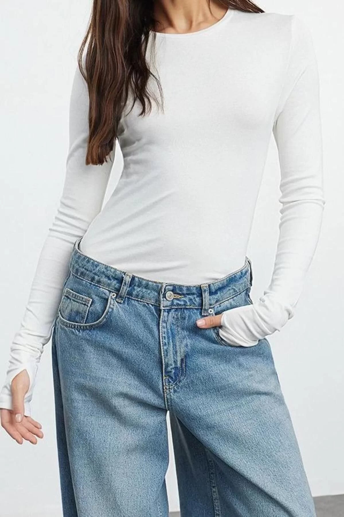 Women's Regular Crew Neck Slim Pattern Knitted Viscose Soft Fabric Finger-Paced Flexible Blouse