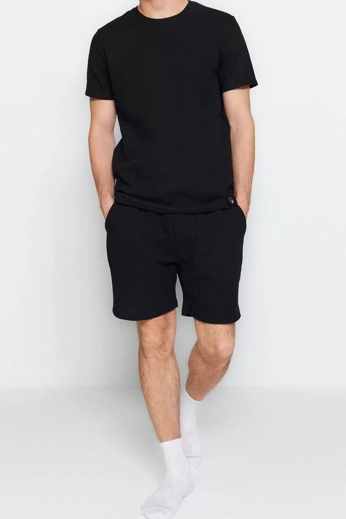 Men's Cotton Polyester Crew Neck Short Sleeve Regular Fit Waffle Knitted Shorts Pajama Set