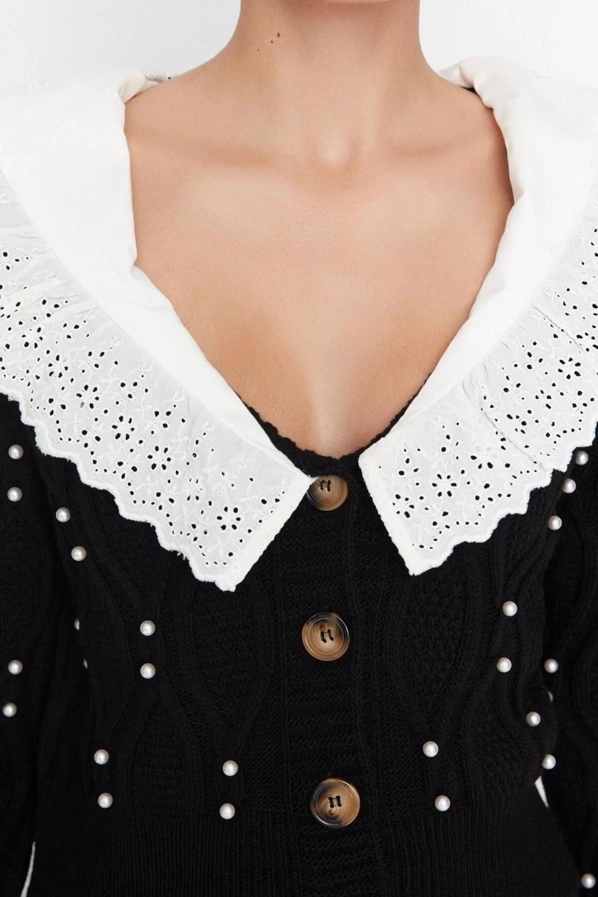 Women Fashion Stylish Regular Baby Collar Regular Shirt Garni Collar Detailed Knitwear Cardigan