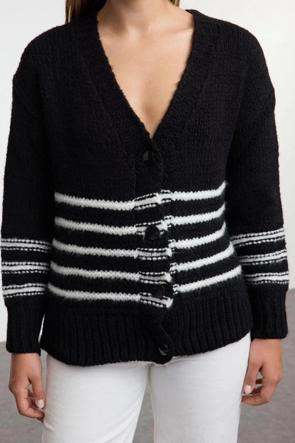 Women Fashion Stylish Regular V Neck Regular Soft Texture Striped Knitwear Cardigan