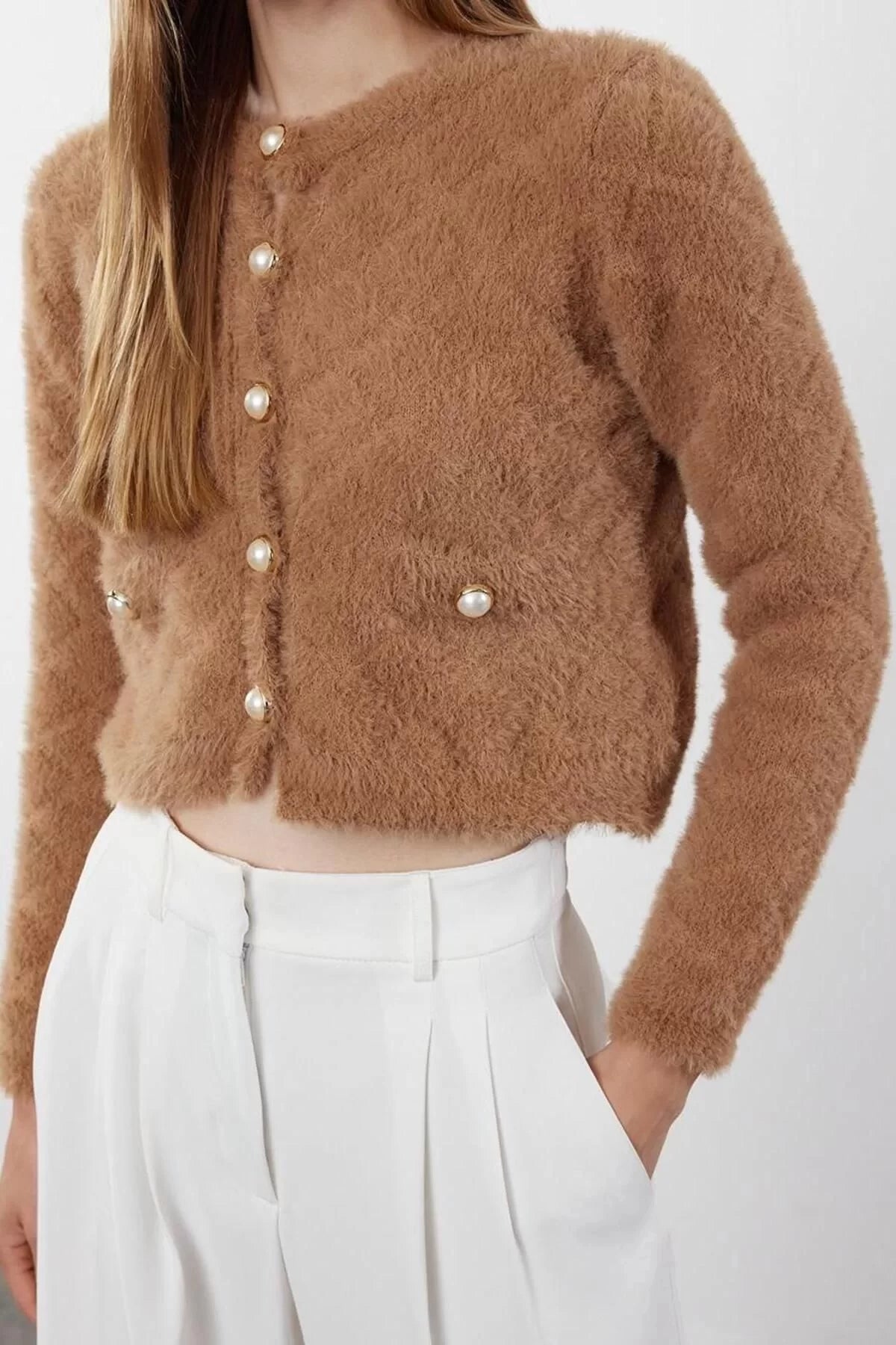 Women Fashion Stylish Crop Crew Neck Regular Crop Furry Jacket Look Knitwear Cardigan