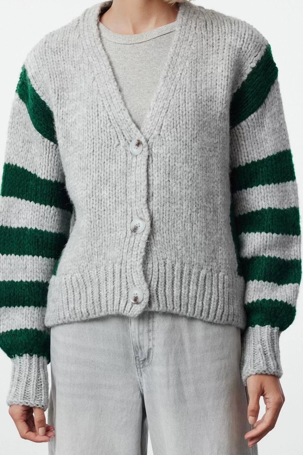 Women Fashion Stylish Regular V Neck Regular Soft Textured Striped Color Block Knitwear Cardigan