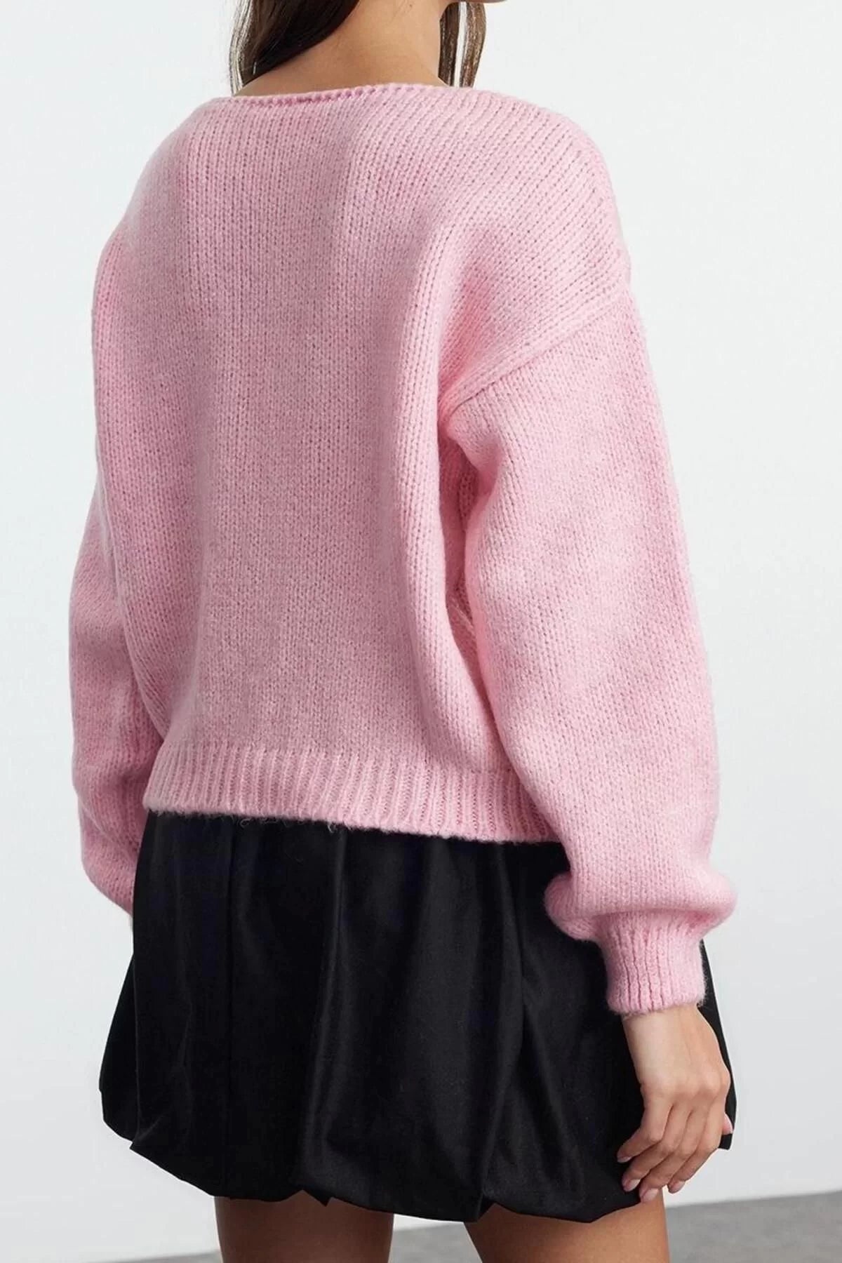 Women Fashion Stylish Regular V Neck Slim Rose Detailed Knitwear Cardigan