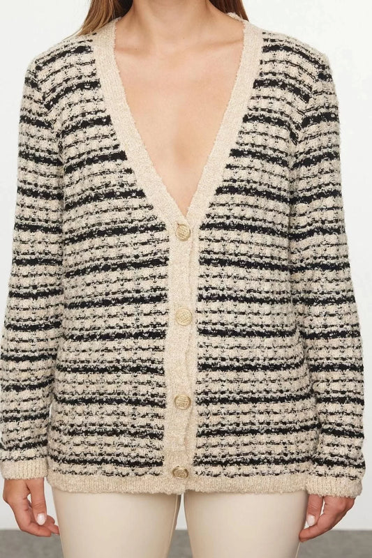 Women Fashion Stylish Regular V Neck Slim Soft Textured Boucle Knitwear Cardigan