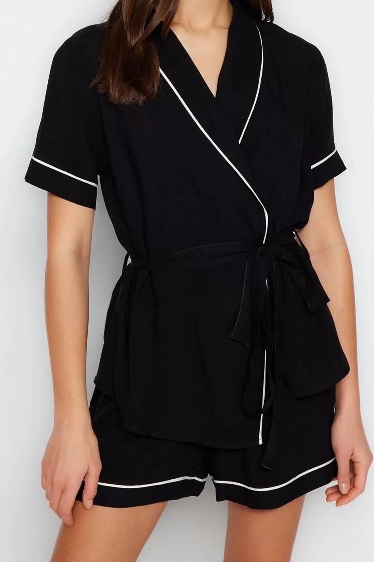 Women's Viscose Shirt Collar Short Sleeve Belted Piping Detailed Viscose Shirt-Shorts Woven Pajama Set