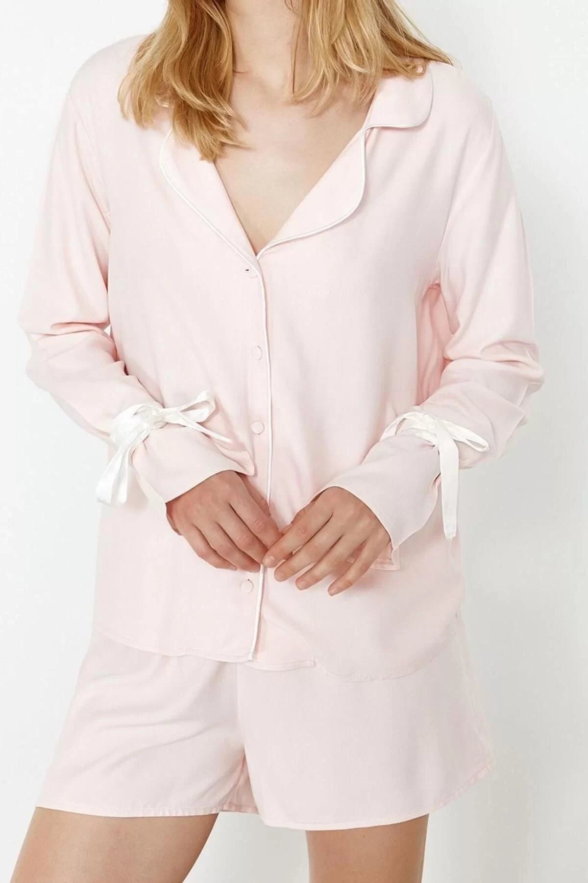 Women's Viscose Shirt Collar Long Sleeve Tie Bow and Piping Detailed Viscose Woven Pajama Set