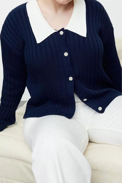 Women's Plus Size Fashion Stylish Regular Shirt Collar Long Sleeve Plain Knitwear Cardigan