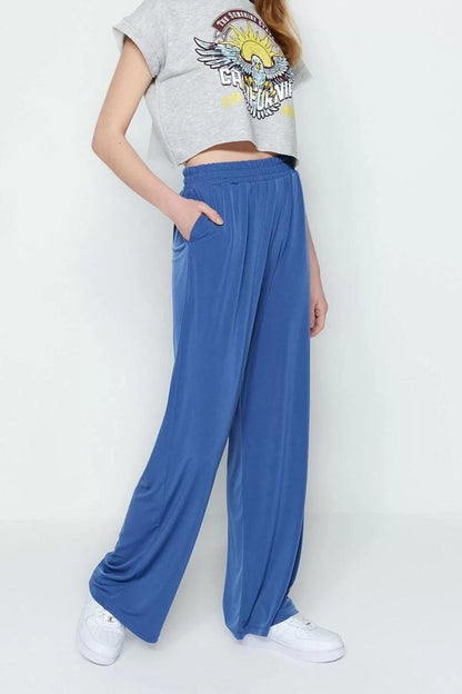 Women's New Fashion Wide Leg Regular Length Knitted Wide Leg Relaxed Cut High Waist Flexible Knitted Trousers