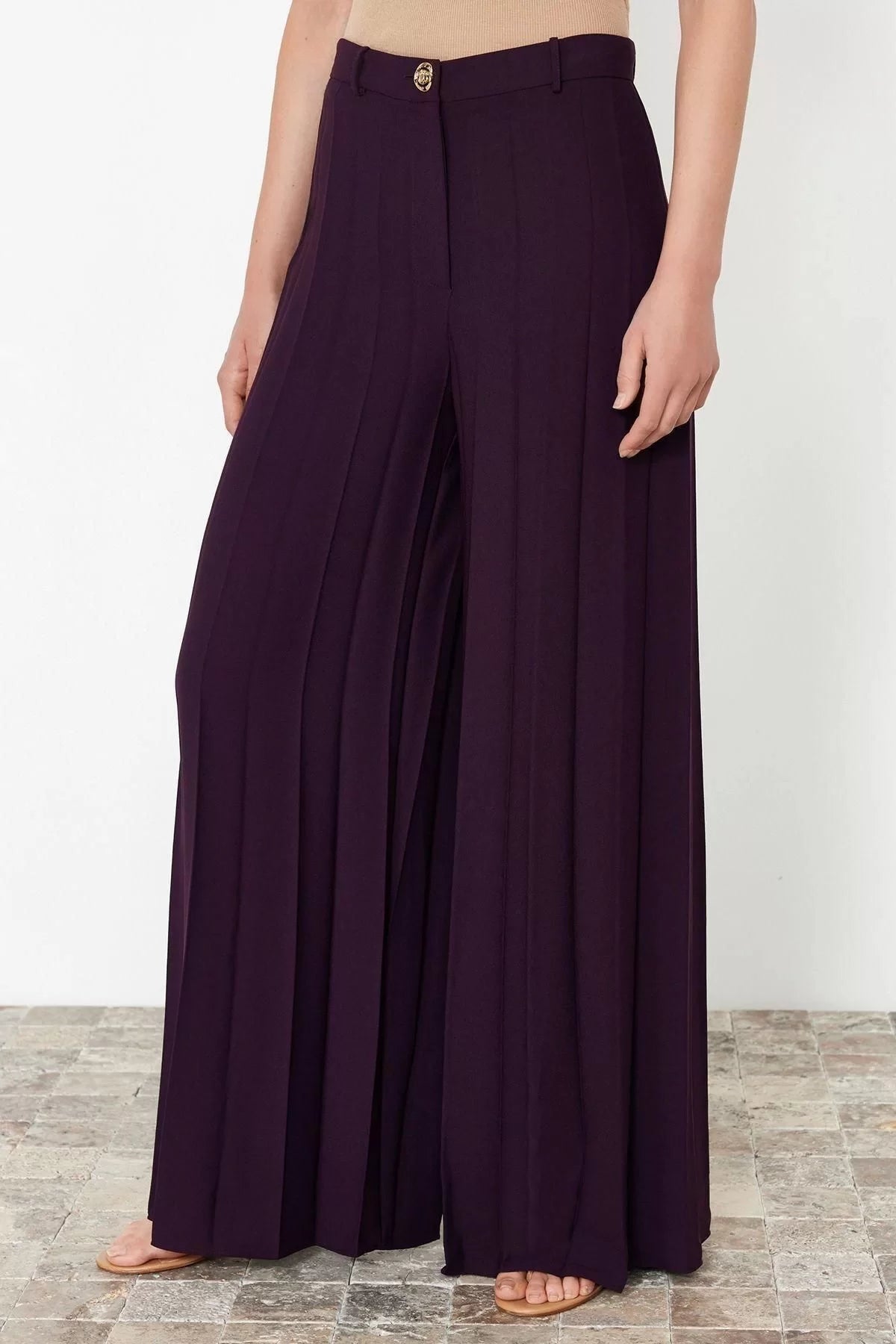 Women's New Fashion Wide Leg Long Length Woven Palazzo Extra Wide Leg Pleated Trousers