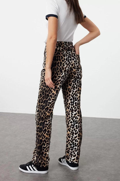 Women's New Fashion Wide Leg Regular Length Woven Leopard Patterned Straight Cut Trousers