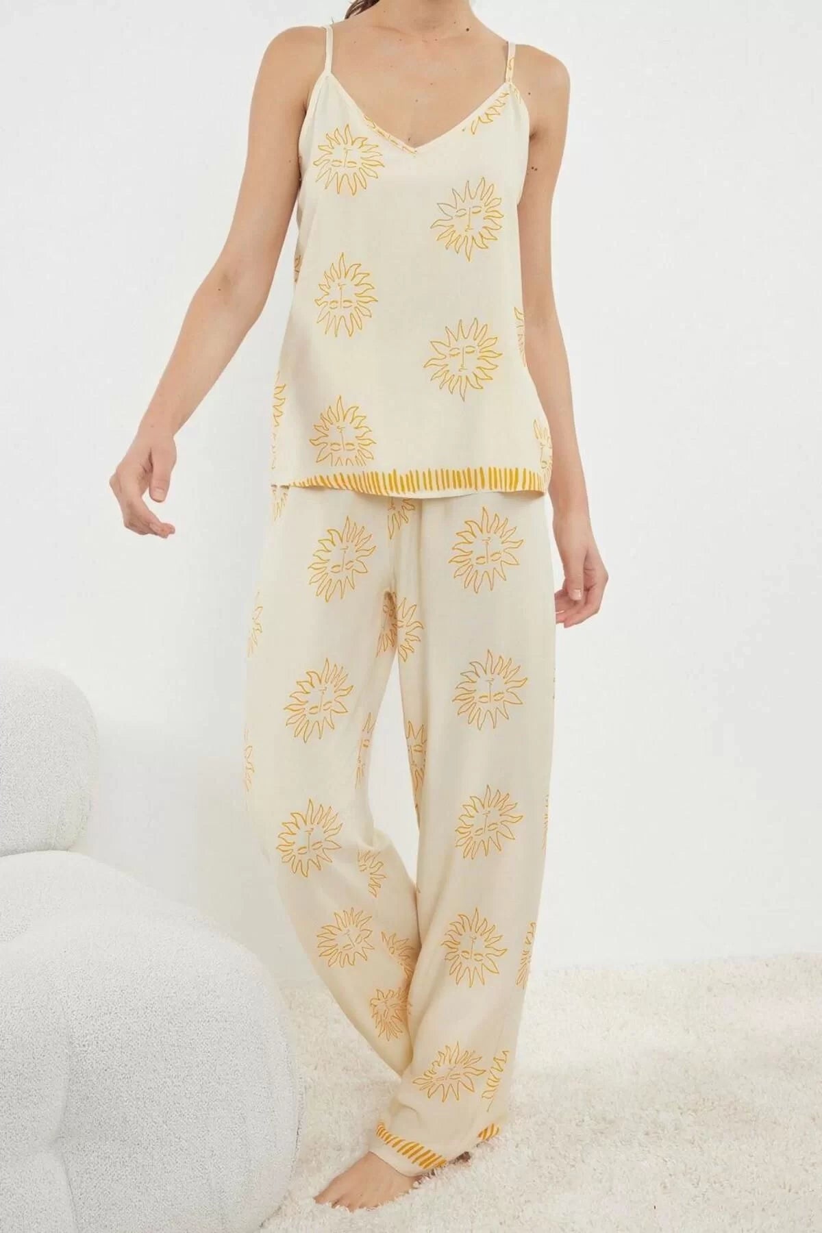 Women's Fashion Stylish V Neck Tube Leg Long Sleeve Sun Patterned Rope Strap Viscose Woven Pajama Set