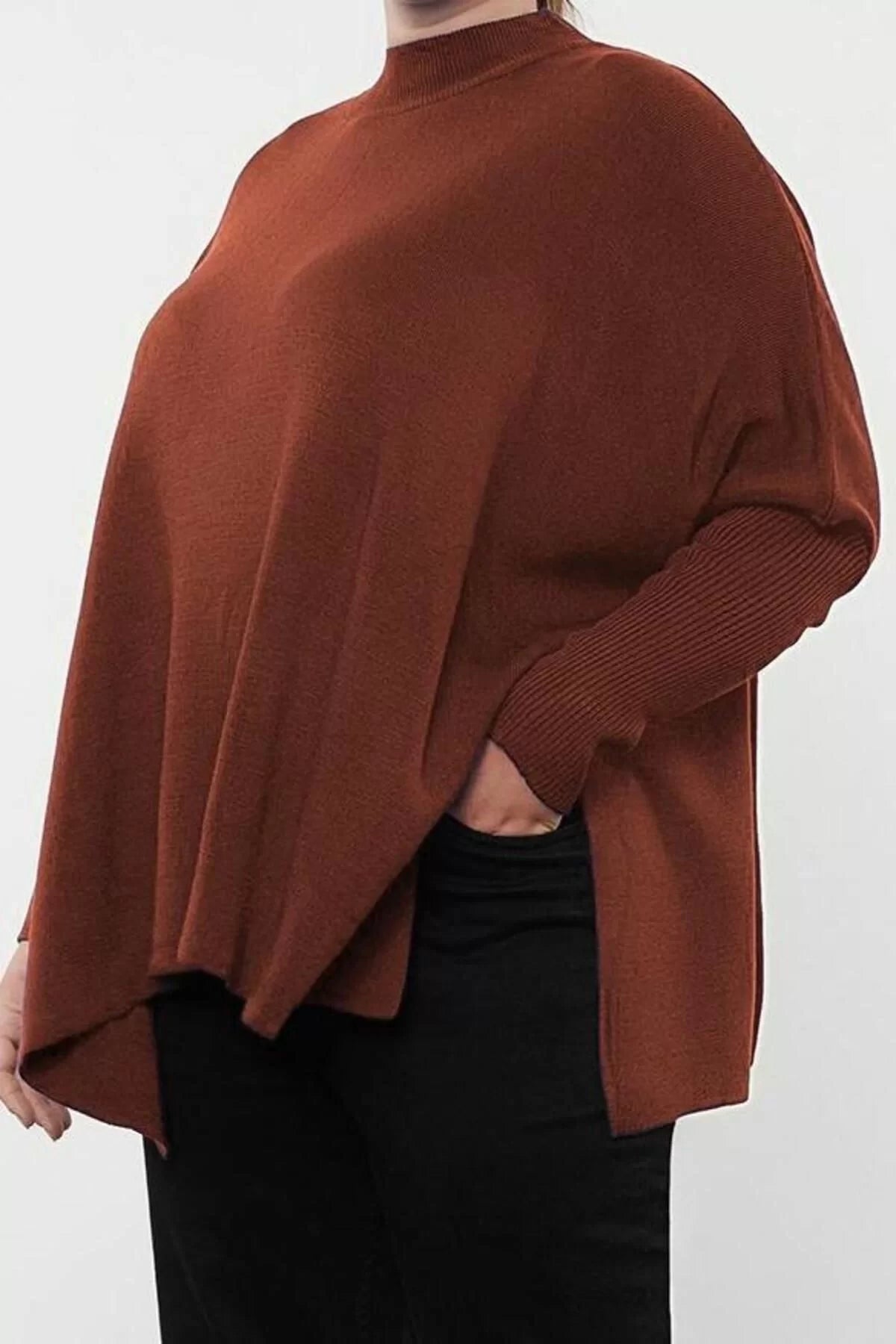 Women's Fashion Stylish Plus Size Stand Collar Standard Sleeve Long Slit Detail Relax Fit Knitwear Sweater