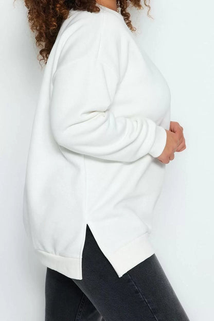 Women's Plus Size Oversize Crew Neck Standard Sleeve Thick Fleece Inside Slit Knitted Sweatshirt