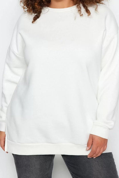 Women's Plus Size Oversize Crew Neck Standard Sleeve Thick Fleece Inside Slit Knitted Sweatshirt