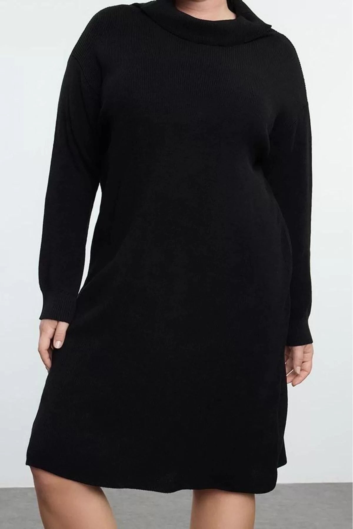 Women Fashion Stylish Plus Size Mini Turtleneck Relaxed Knitted Dress