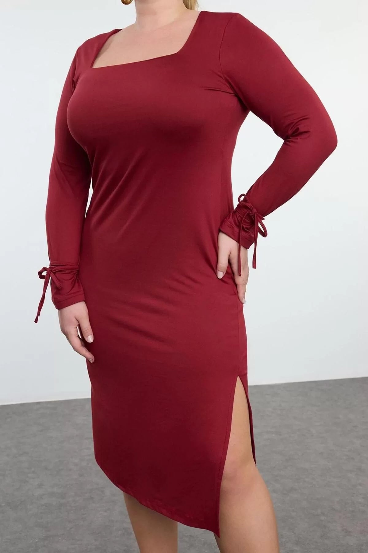 Women Fashion Stylish Plus Size Midi Length Square Neck Fitted Premium Slit Knitted Plus Size Dress