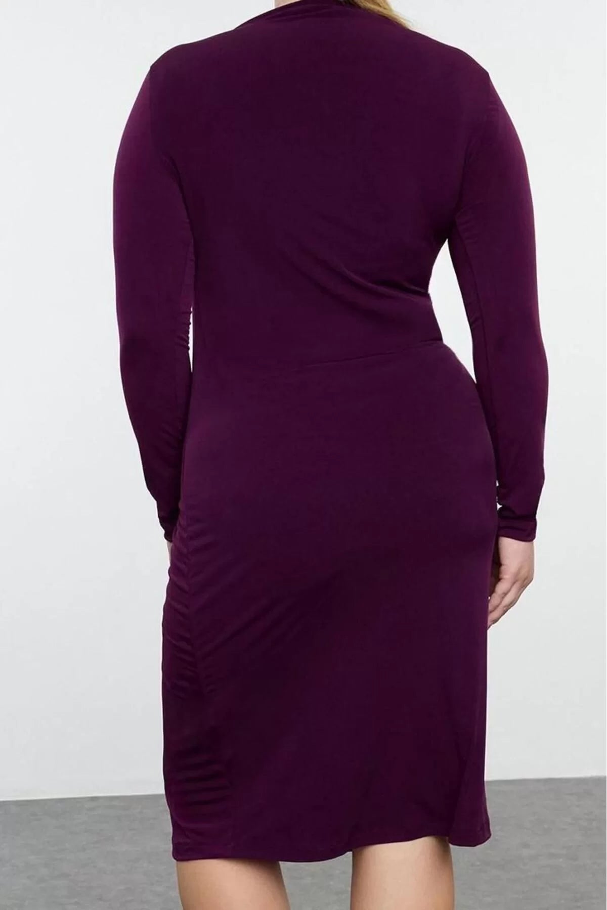 Women Fashion Stylish Plus Size Midi Length Stand Collar Fitted Gather Detail Knitted Plus Size Dress