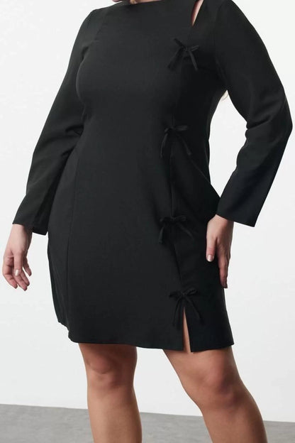 Women's Plus Size Mini Length Crew Neck Fitted Women's Bow Ribbon Woven Plus Size Dress