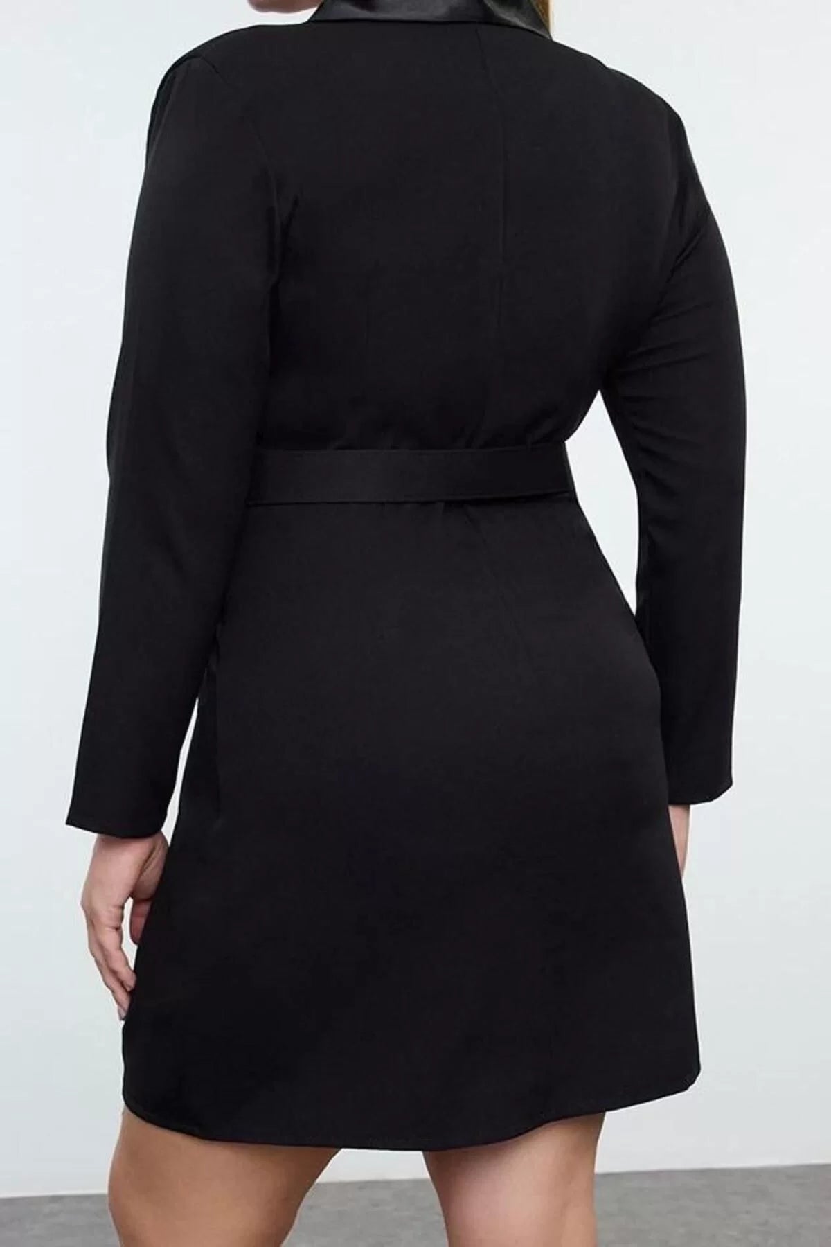 Women's Plus Size Mini Length Crew Neck Fitted Jacket Collar Buttoned Belted Woven Plus Size Dress