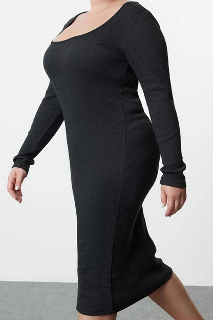 Women Fashion Stylish Plus Size Midi Length Crew Neck Fitted Camisole Knitted Plus Size Dress