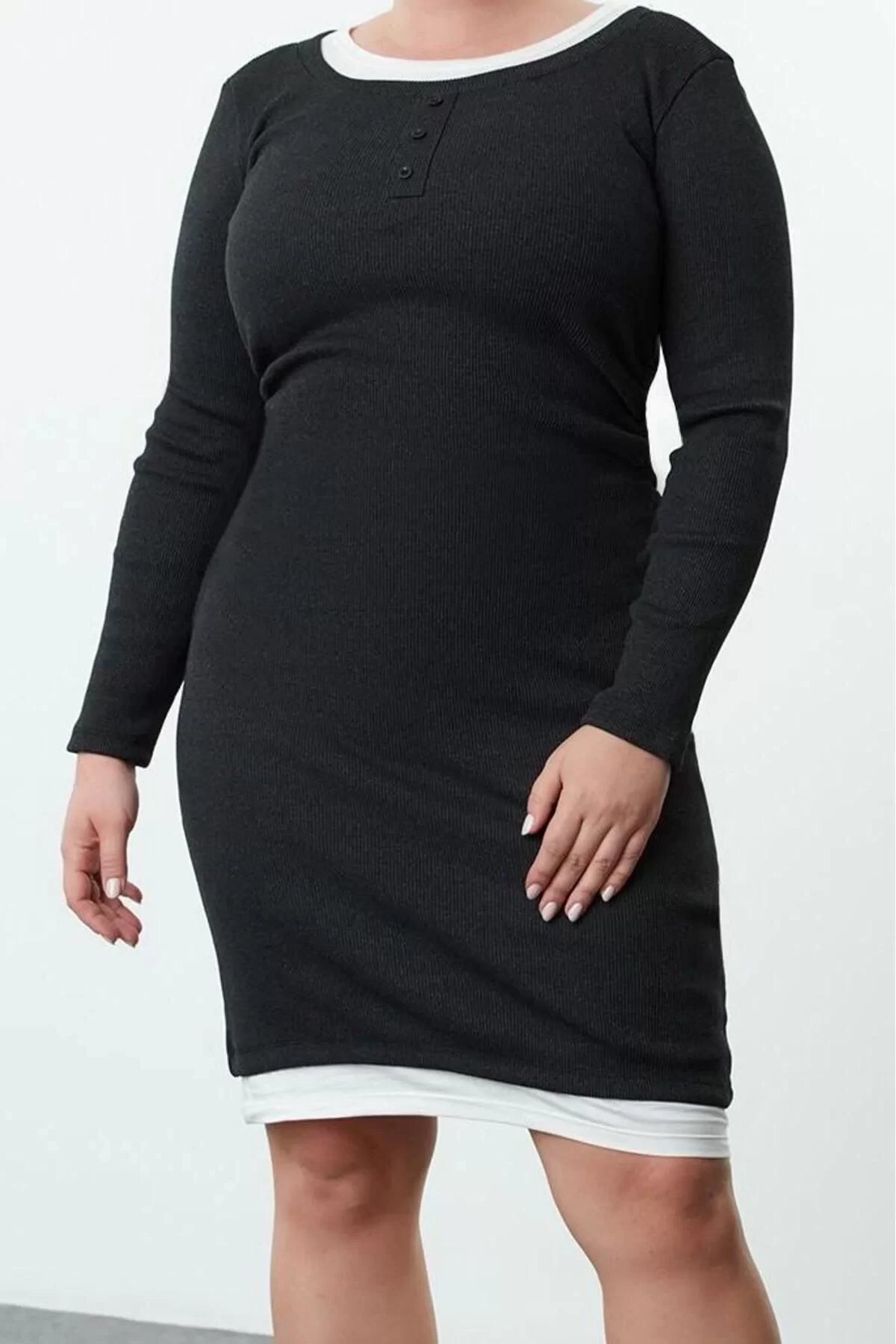 Women Fashion Stylish Plus Size Mini Length Crew Neck Fitted Long Sleeve Camisole Knitted Plus Size Dress