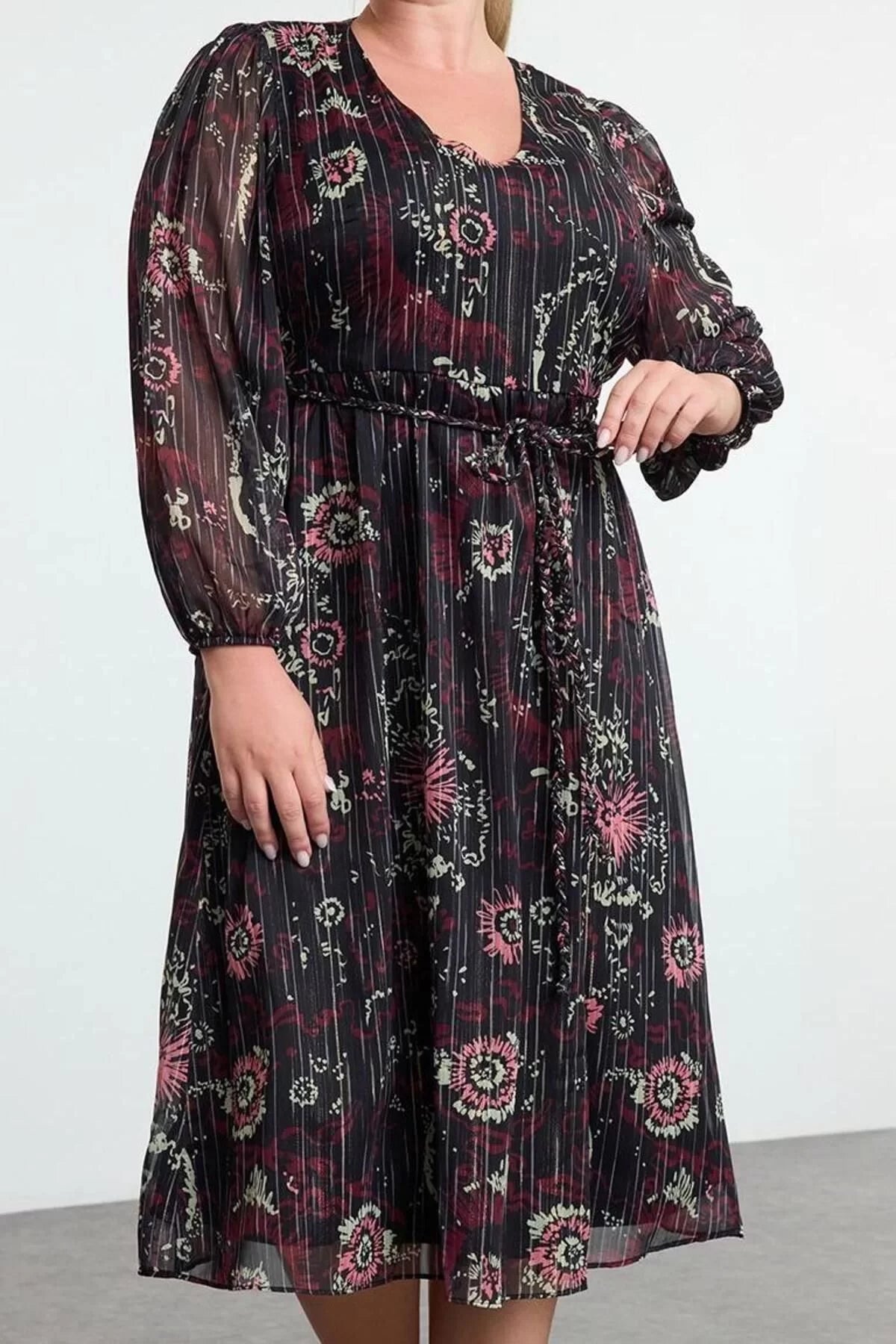 Women's Fashion Plus Size Midi Length V Neck Relaxed Floral Glitter Woven Chiffon Lined Plus Size Dress