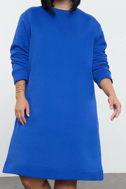 Women Fashion Stylish Plus Size Midi Length Crew Neck Relaxed 2 Yarn Non-raised Knitted Plus Size Dress