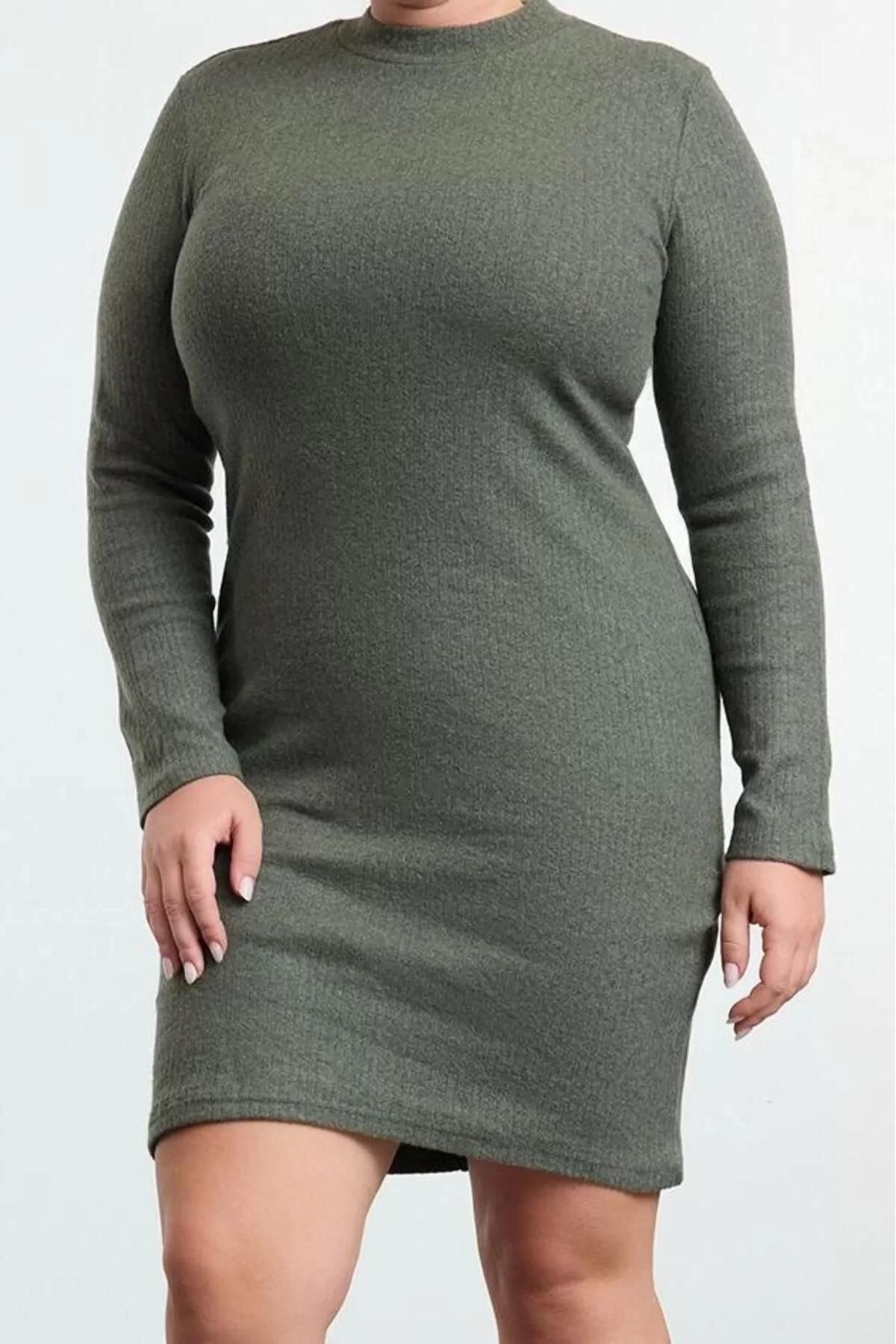 Women's Plus Size Mini Length Crew Neck Fitted Body-Smoothing Ribbed Winter Knitted Plus Size Dress