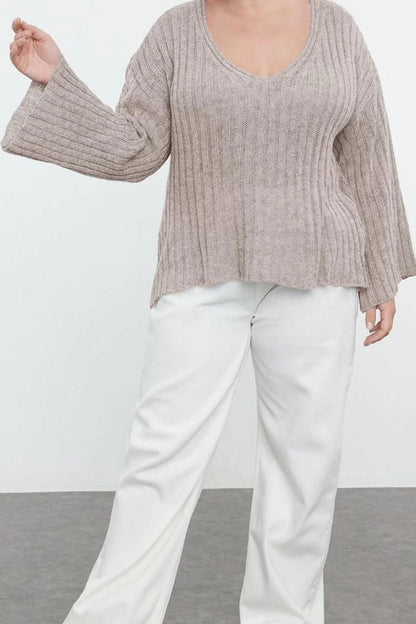 Women Fashion Stylish Plus Size V Neck Low Sleeve Regular Ribbed Knitwear Sweater