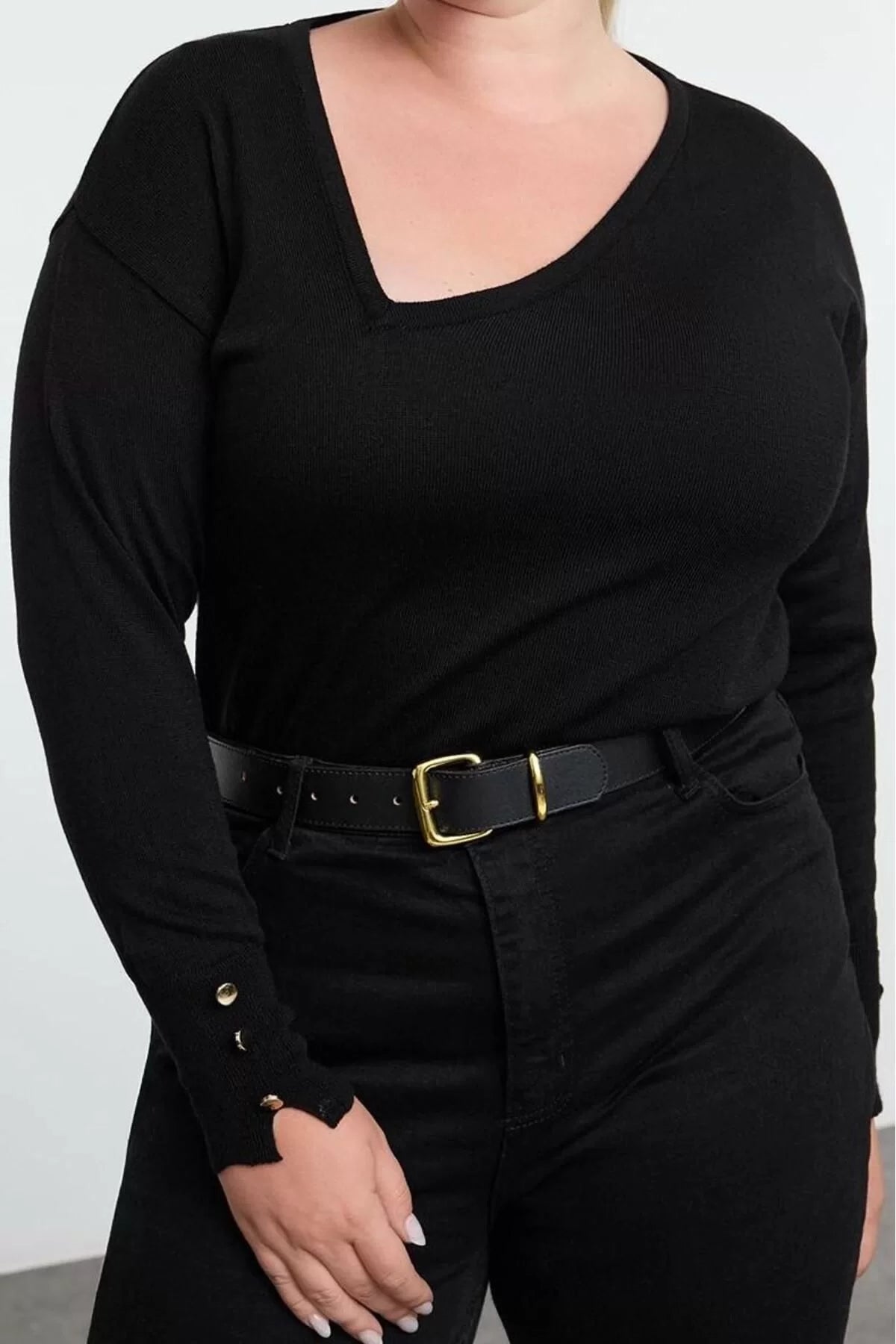 Women Fashion Stylish Plus Size Asymmetrical Collar Regular Sleeve Buttoned Knitwear Sweater