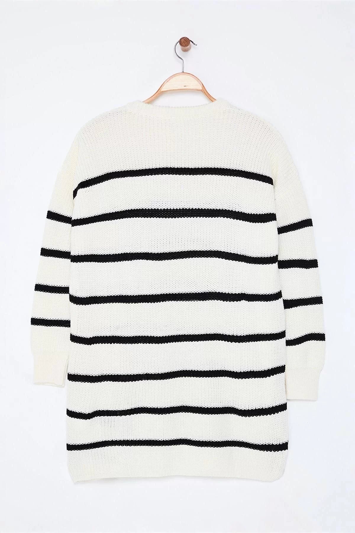 Women Fashion Stylish Plus Size Crew Neck Regular Sleeve Long Striped Slit Knitwear Sweater