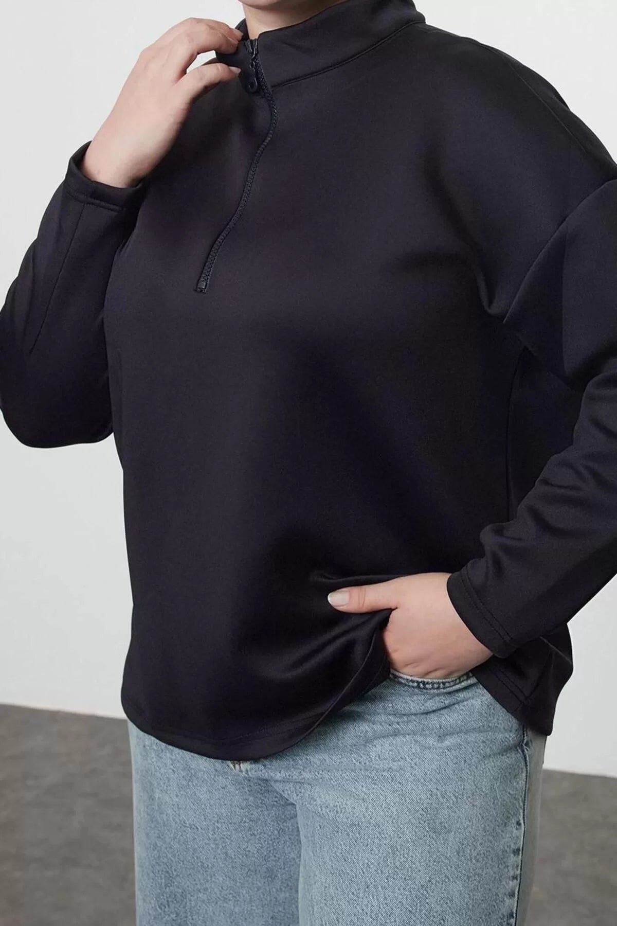 Women's Plus Size Fashion Stylish Oversize Stand Collar Low Sleeve Long Wide Pattern Knitted Sweatshirt