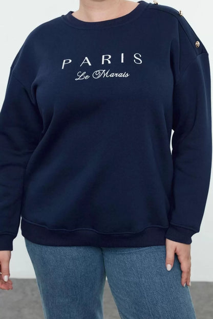 Women's Plus Size Boyfriend Crew Neck Low Sleeve Button and Embroidered Fleece Knitted Sweatshirt