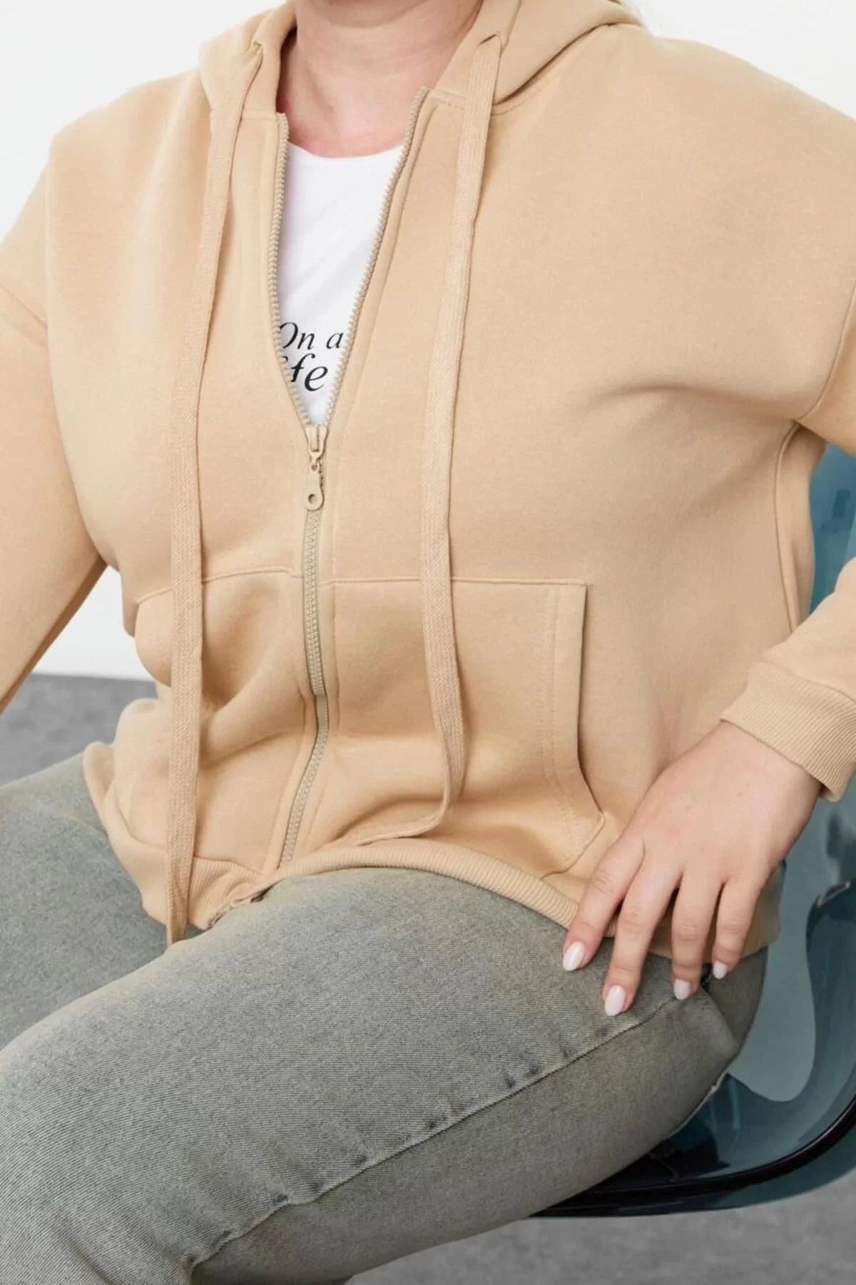 Women's Plus Size Oversize Hooded Low Sleeve Regular Fleece Inside Zippered Knitted Sweatshirt