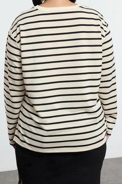 Women's Plus Size Regular Crew Neck Standard Sleeve Regular Striped Regular Pattern Knitted Sweatshirt