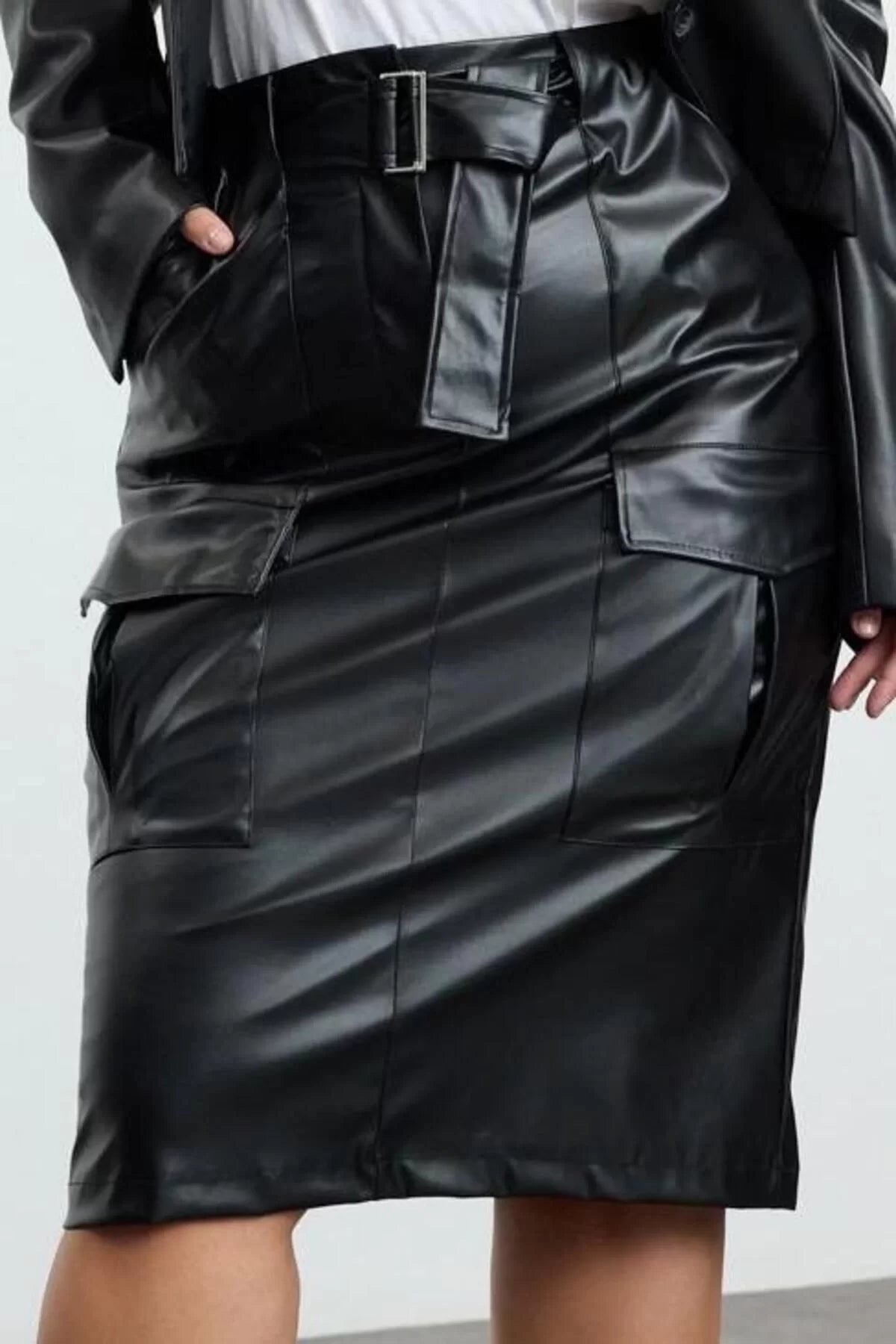 Women Fashion Style Midi Unlined Woven Plus Size Faux Leather Pocket Woven Skirt