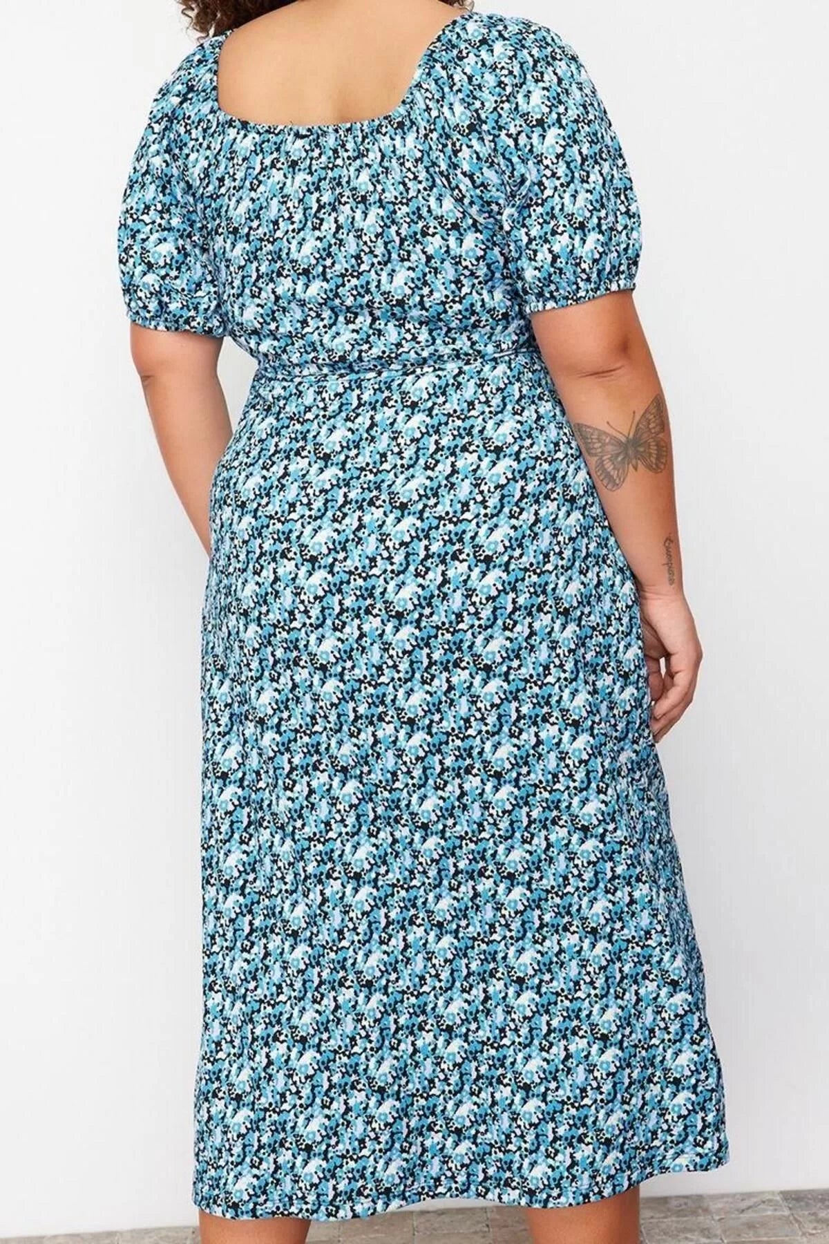 Women Fashion Stylish Plus Size Midi Length Double Breasted Relaxed Floral Knitted Dress