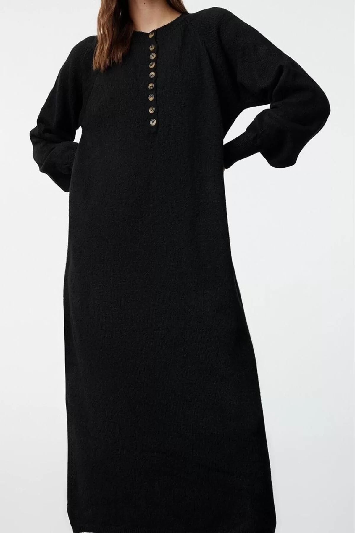 Women Fashion Stylish Hijab Maxi Length Crew Neck Relaxed Balloon Sleeve Soft Texture Knit Dress