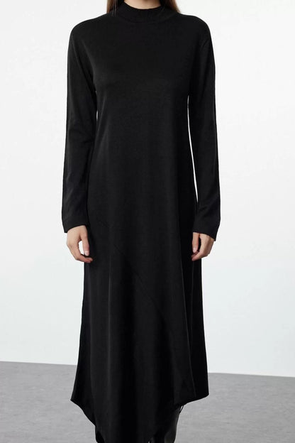 Women Fashion Stylish Hijab Maxi Length Stand Collar Fitted Asymmetric Cut Knit Dress