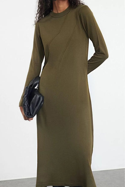 Women Fashion Stylish Hijab Maxi Length Crew Neck Fitted Ribbed Detailed Knit Dress