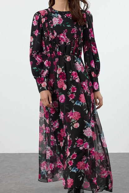 Women Fashion Stylish Hijab Long Crew Neck Regular Floral Patterned Ruffle Woven Dress