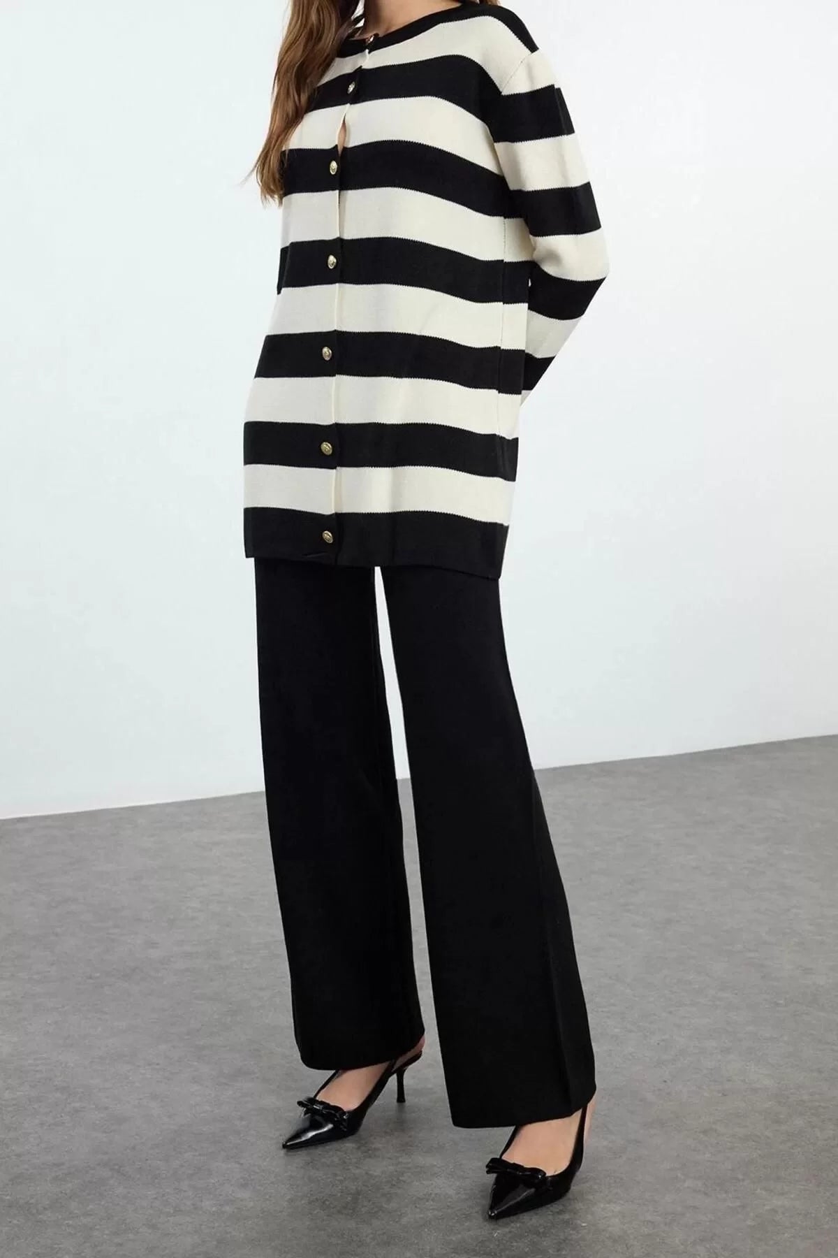 Women Fashion Stylish Regular Length Long Sleeve Striped Knitwear Cardigan Trousers Top-Bottom Set