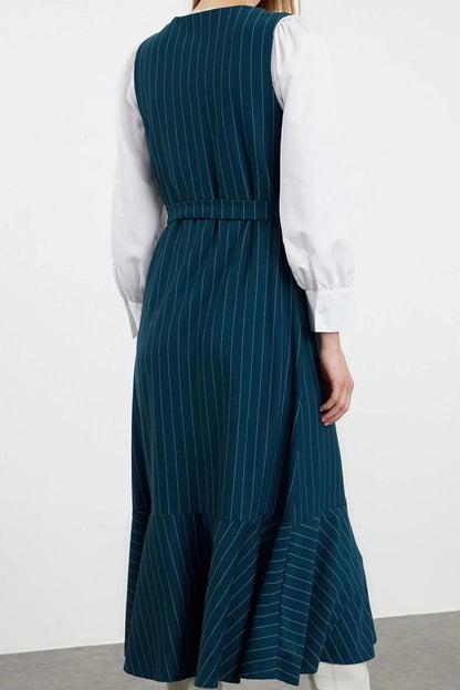 Women Fashion Stylish Hijab Long V Neck Relaxed Striped Woven Vest Dress