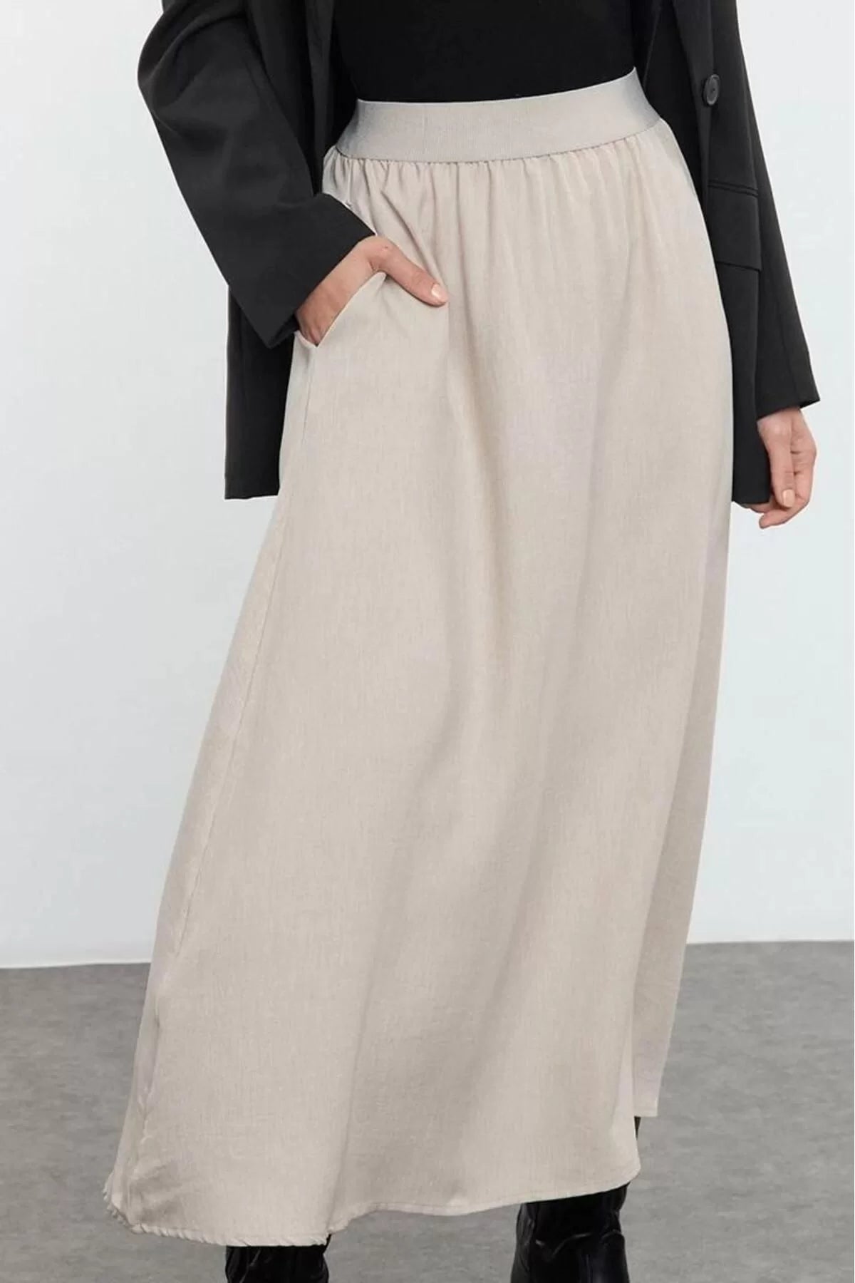 Women Fashion Style Maxi Unlined Woven Hijab Linen Look Pocket Long Woven Skirt