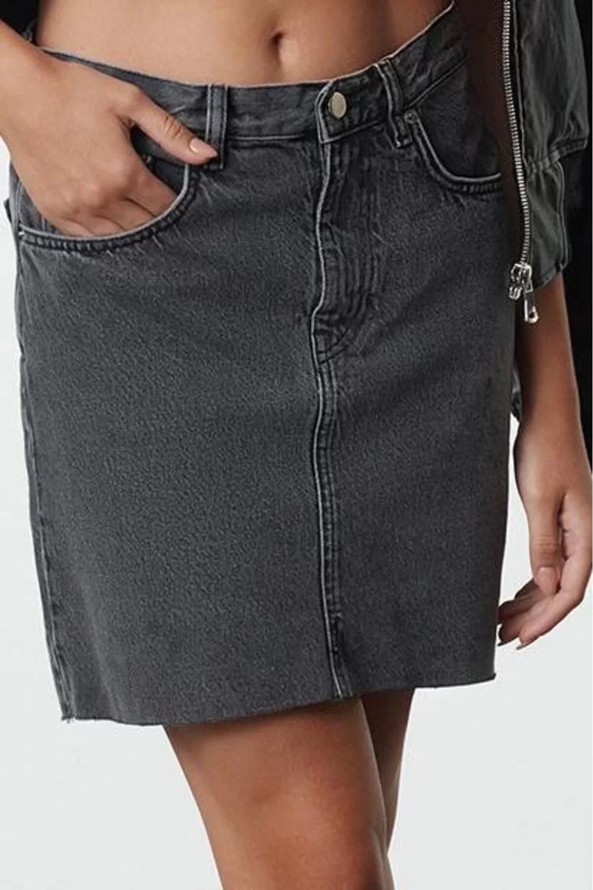 Women Fashion Style Standard Unlined Denim Mini Denim Skirt