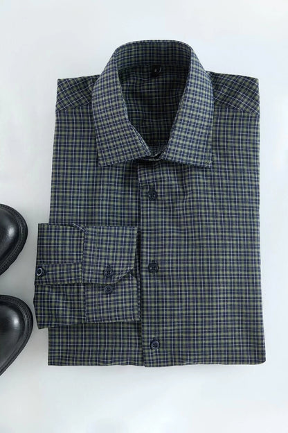 Fashion Shirt Collar Plaid Long Sleeve Regular Fit Easy Ironable Men's Plaid Smart Shirt