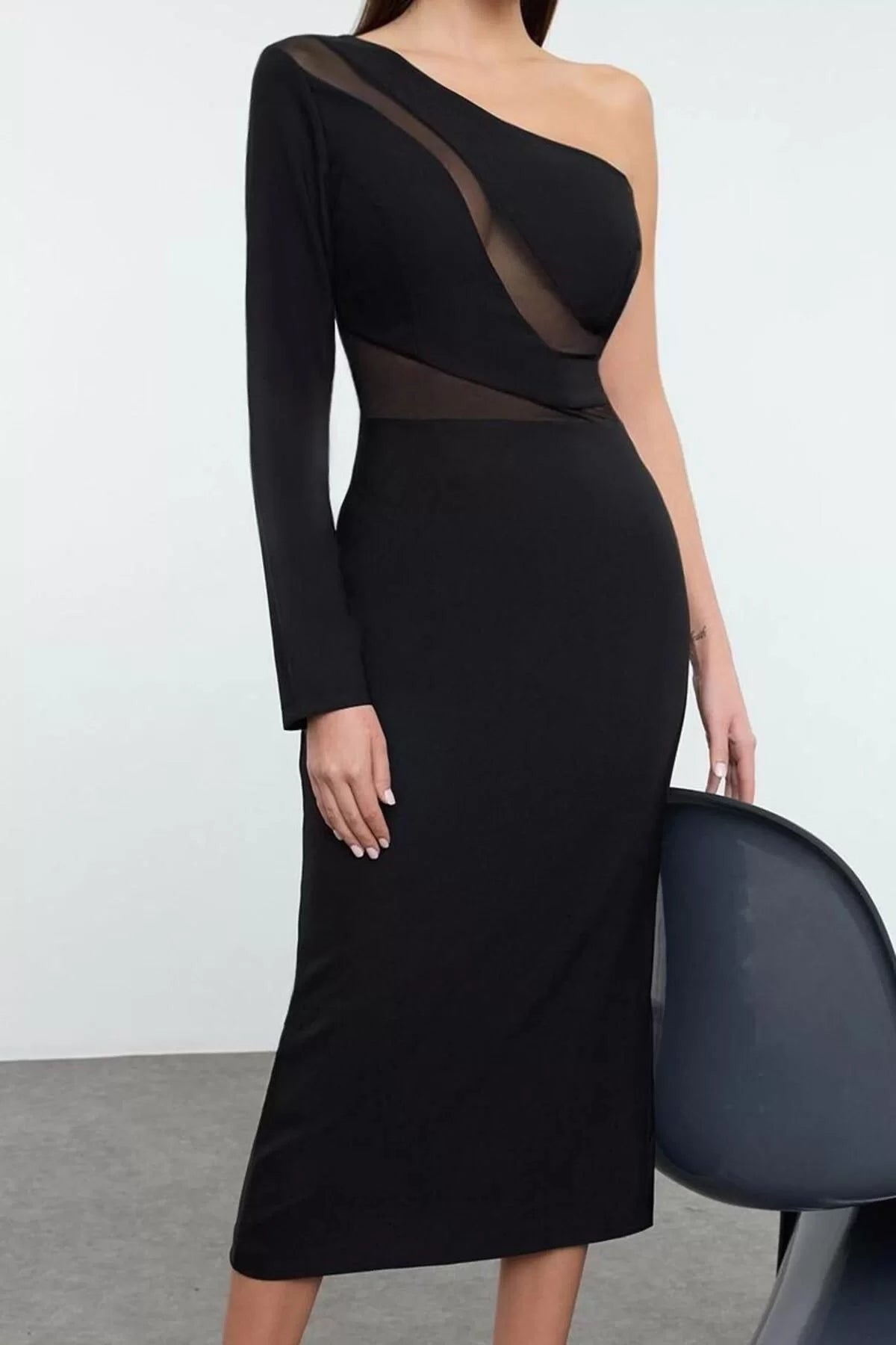 Women Fashion Stylish Midi Length Asymmetrical Collar Fitted Body-Smoothing Transparent Detailed Single Sleeve Woven Dress